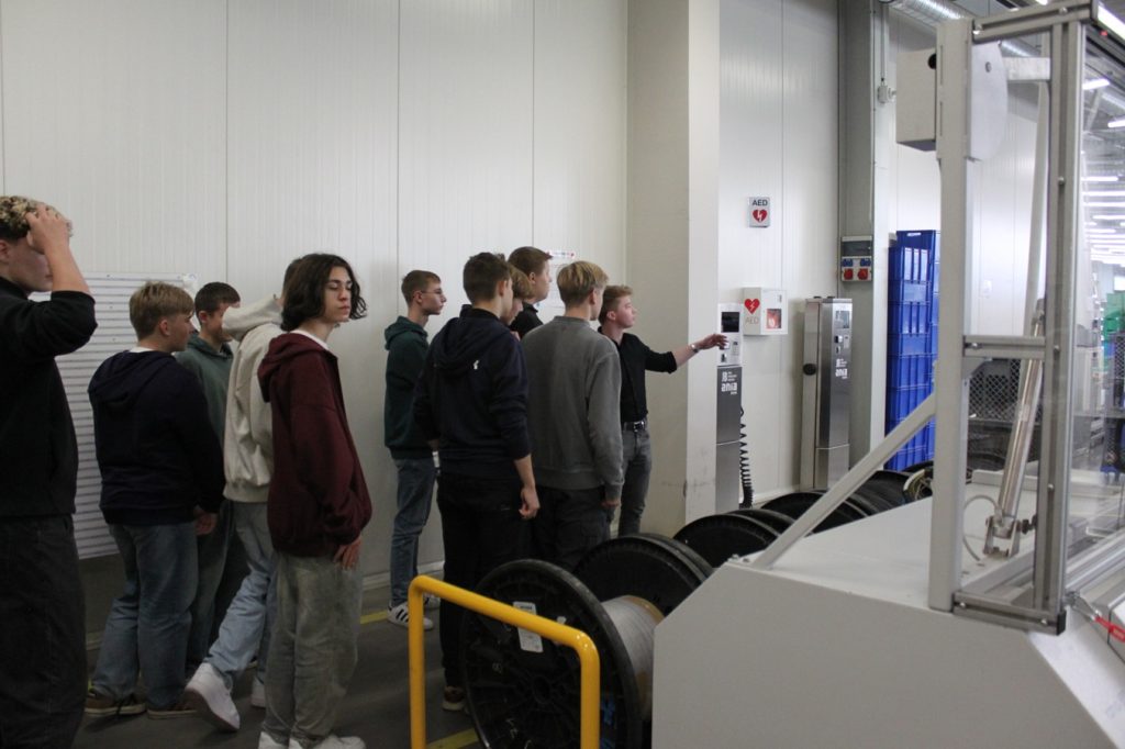 Production tour for students