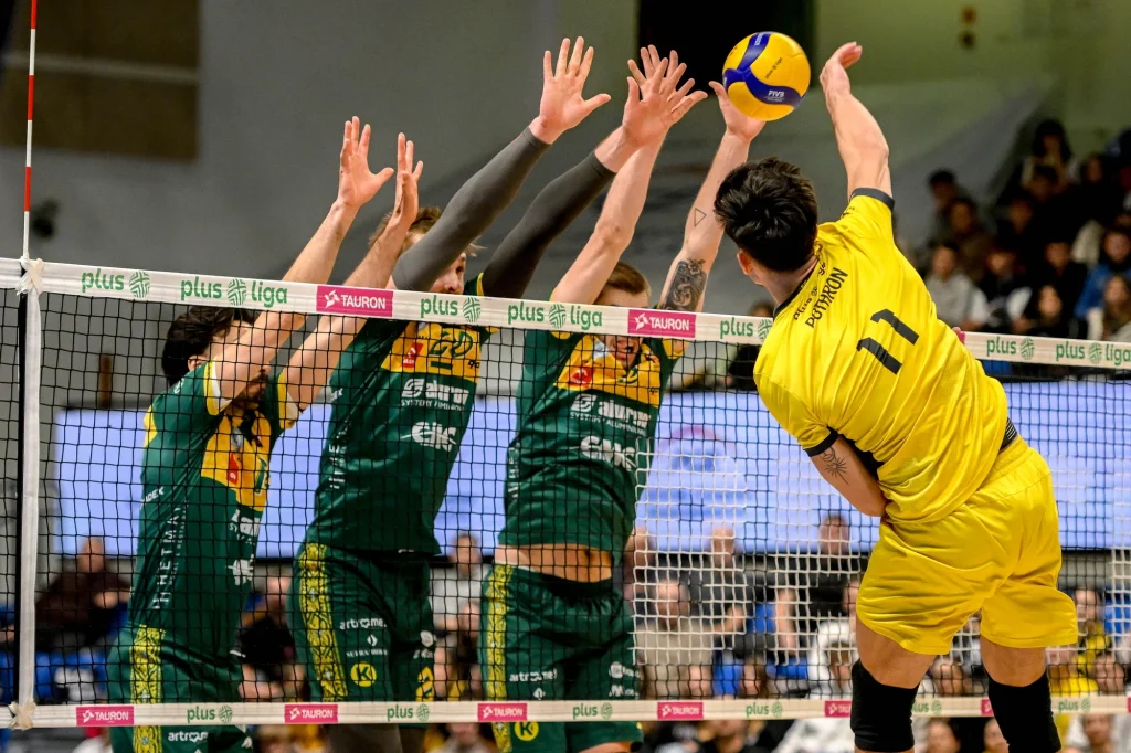 Mecz Skra Bełchatów Ania Holding sponsorem meczu