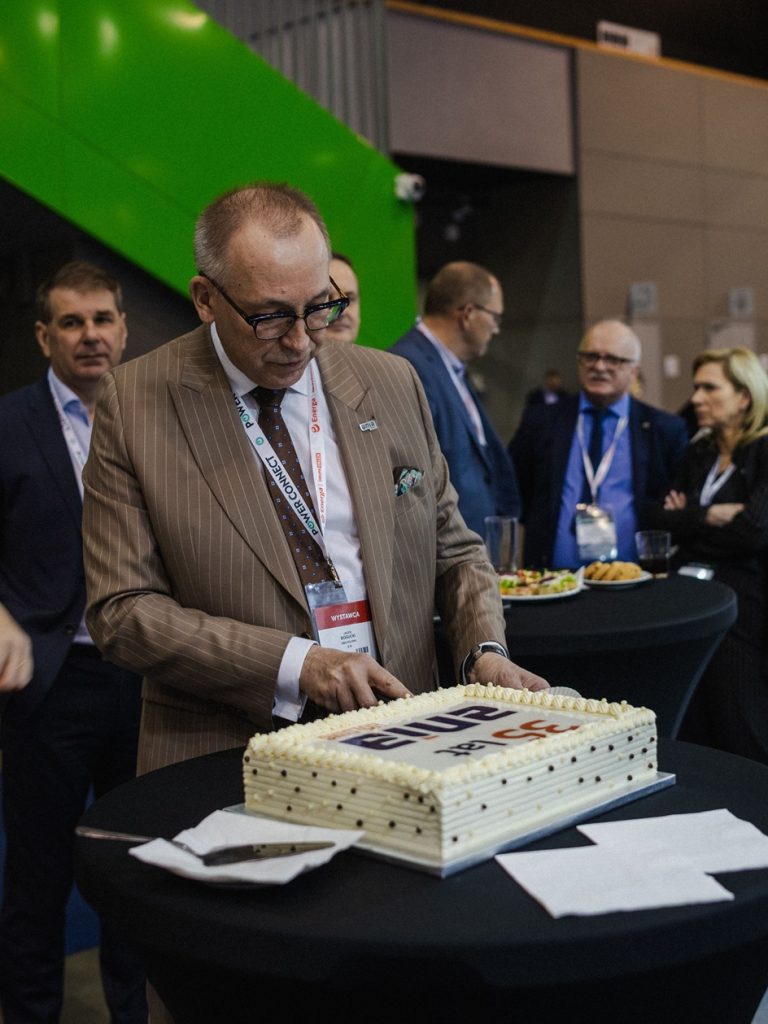 Targi Power Connect Ania Holding spotkania z klientami branży energetycznej